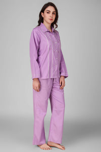 Judith Pyjama Suit in lavender for comfortable sleepwear elegance.