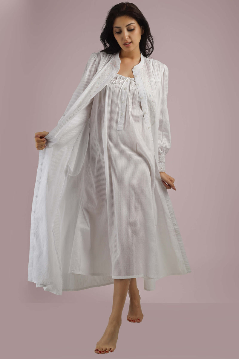 Cecilia, Nightdress & Gown