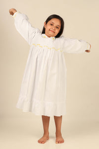 Princess Gretel, Nightdress