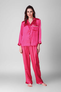 Linda, Pyjama Suit