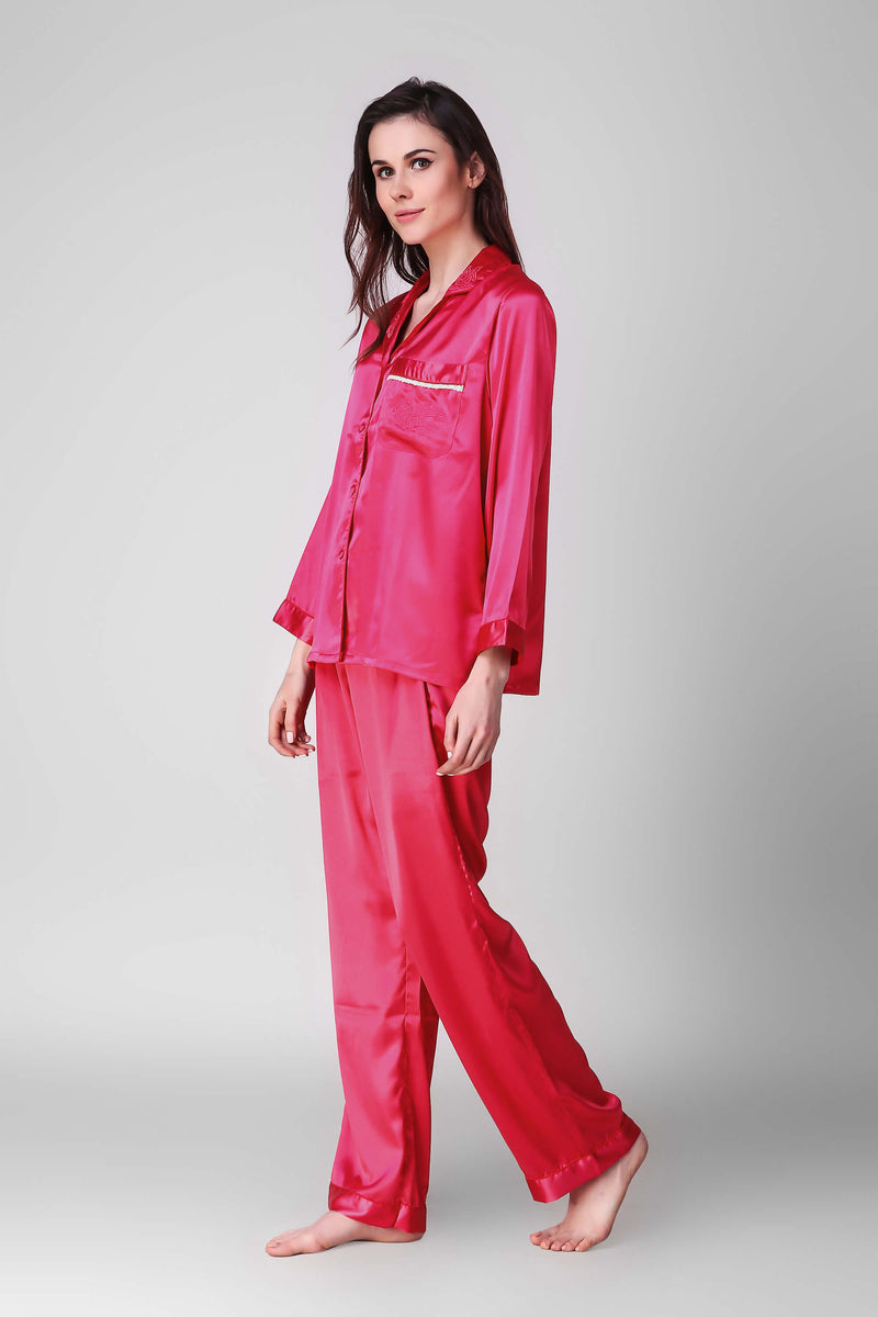 Linda Pyjama Suit: Elegant pink satin loungewear for stylish relaxation.