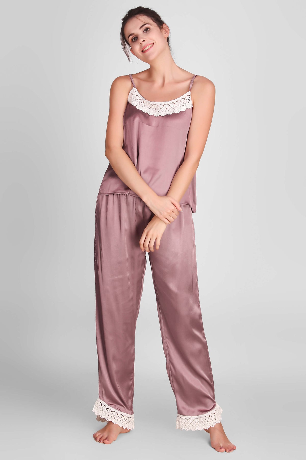 Yala, Pyjama Suit with Gown